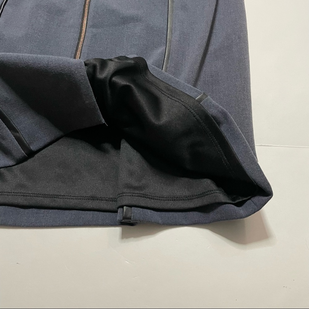 Ivy & Blu Maggy Boutique Sleeveless Formal Dress Zipper Front Closure Size 10 - Picture 5 of 7
